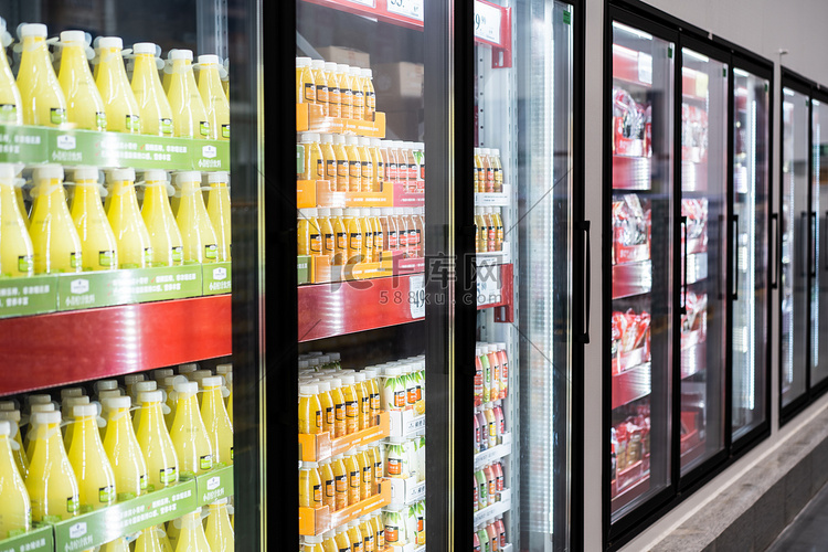 超市饮料冷冻柜摄影图