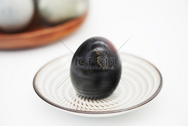 餐饮美食松花蛋摄影图