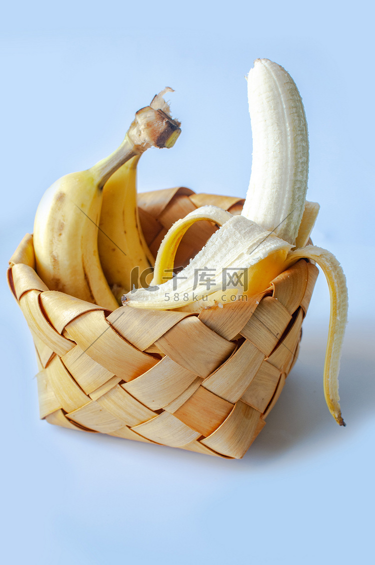 新鲜水果香蕉摄影图