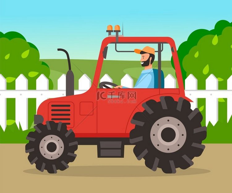 男子在草地附近的路上驾驶拖拉机