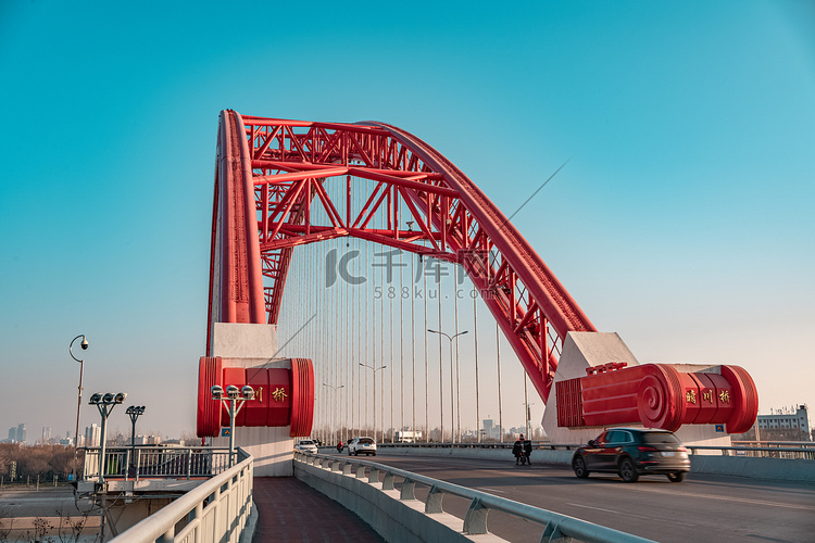 武汉城市建筑晴川桥桥头摄影图