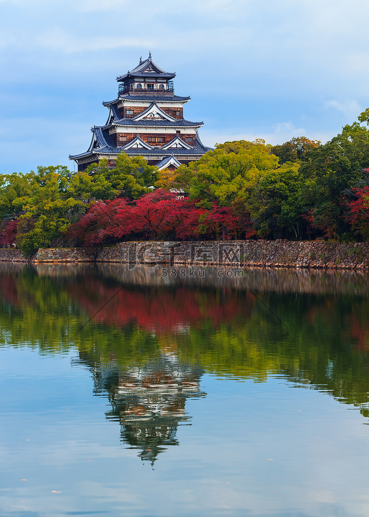 在秋天的广岛城堡