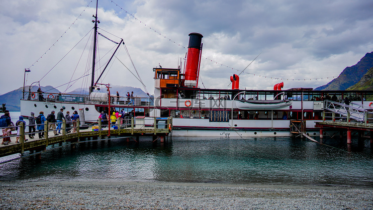 蒸汽船夏季上午船新西兰旅游全景