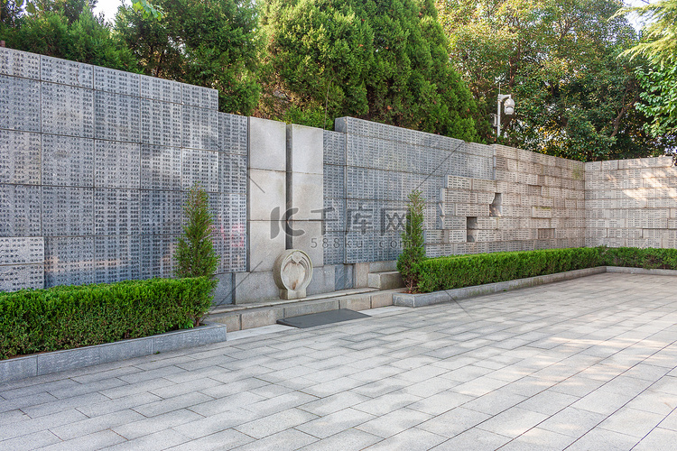 南京大屠杀遇难同胞纪念馆哭墙摄