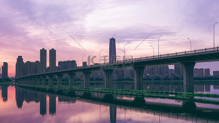 武汉城市地标沙湖大桥日落