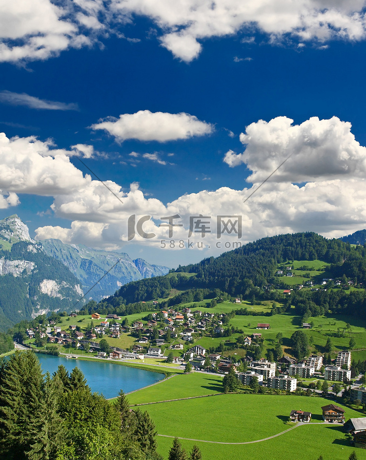 山铁力士附近的一个小瑞士村庄