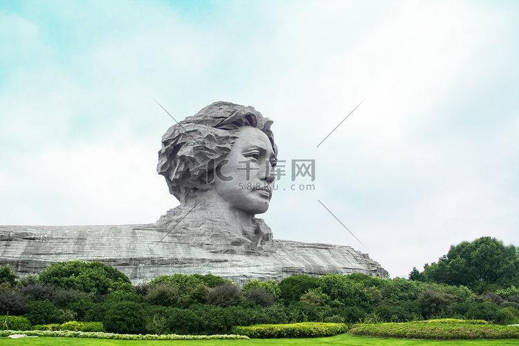 湖南长沙晌午毛主席雕塑5A景区