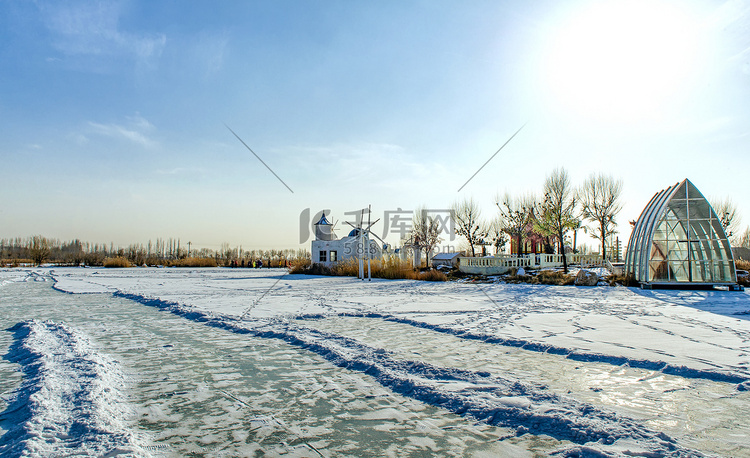 呼和浩特南湖湿地公园冬季雪景