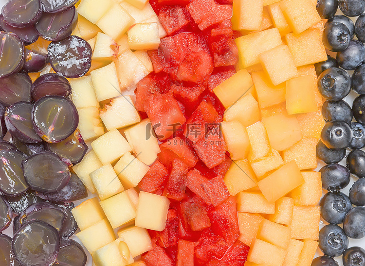 水果夏日水果餐桌摆放水果摄影图