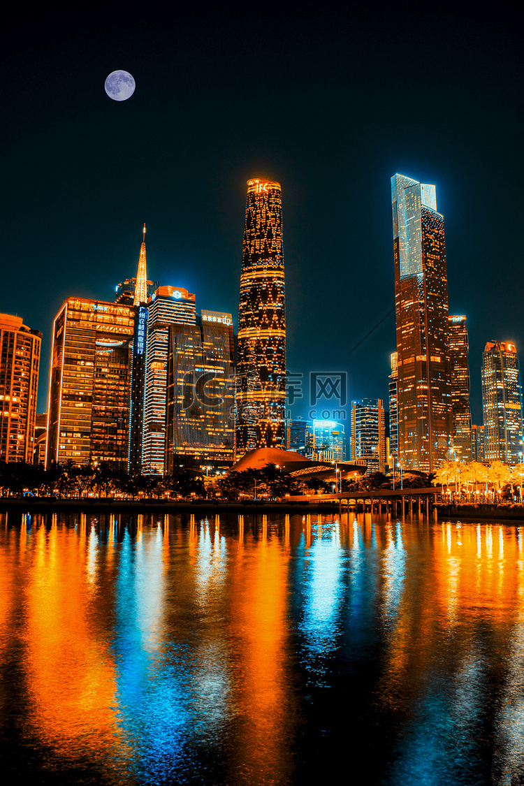 广州珠江城市建筑大楼夜景摄影图