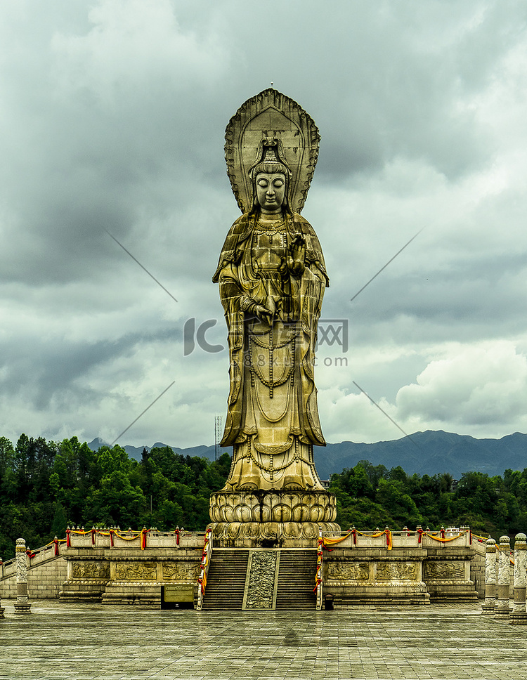 湖北恩施来凤仙佛寺观音石像