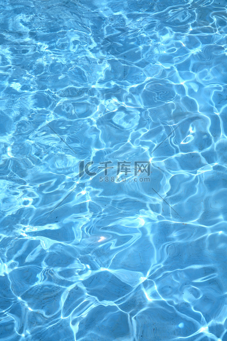 夏天游泳池蓝色简约夏日背景