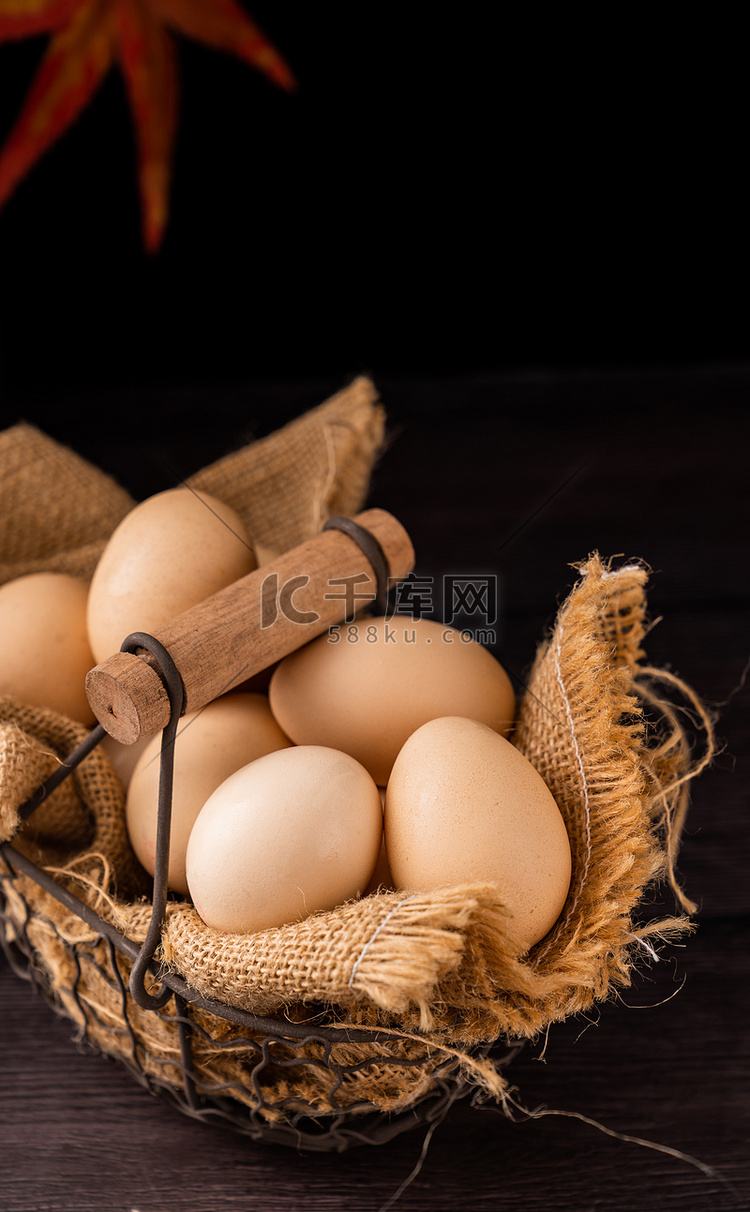 食品营养鲜蛋鸡蛋食材摄影图配图