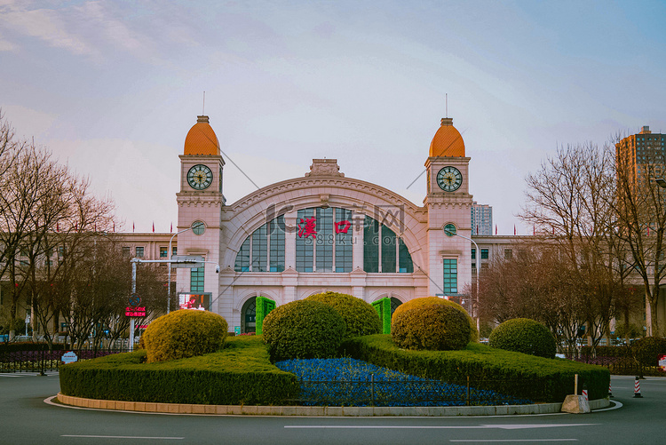 武汉城市建筑晴天建筑汉口火车站