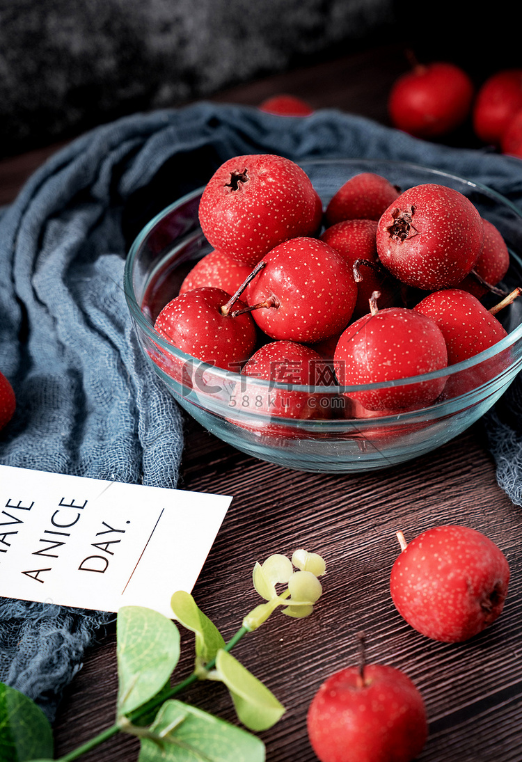 新鲜水果鲜山楂食品营养摄影图配