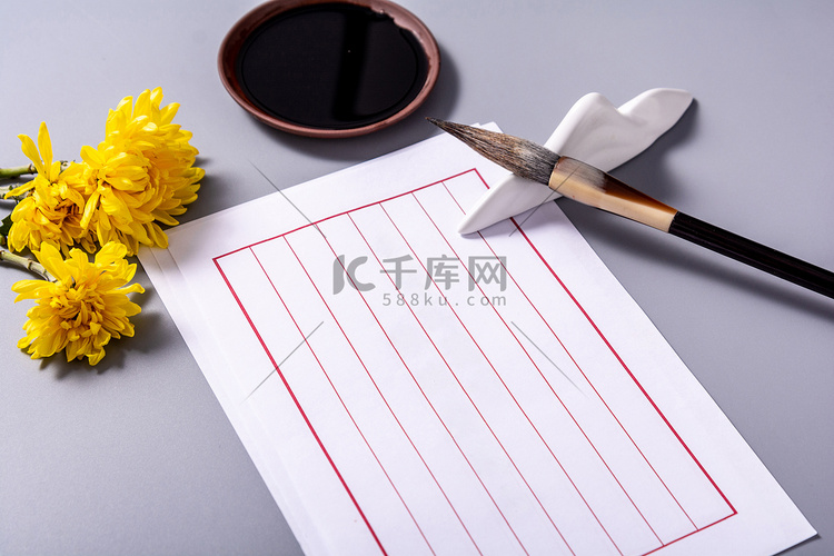 中国风重阳节信纸桌子摆放摄影图