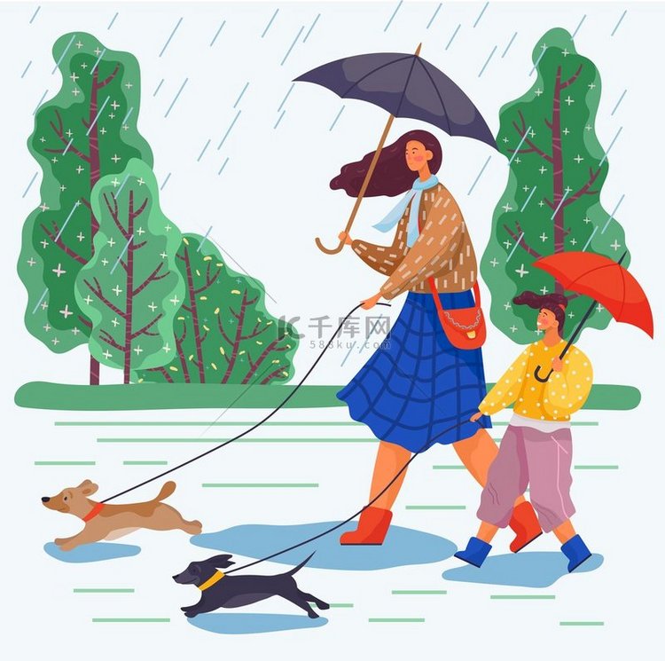 母女俩撑着雨伞在雨中散步，还带