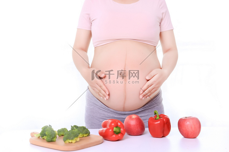 孕妇健康饮食家居生活方式摄影图