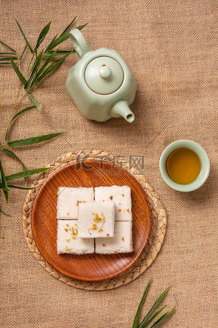 美食重阳节中午桂花糕麻布摆放摄