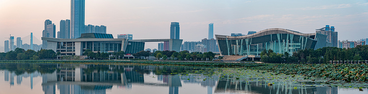 武汉城市建筑白天建筑琴台大剧院