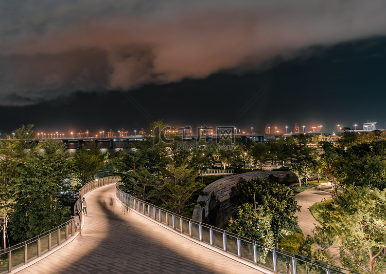 夜景城市建筑风景广场摄影图配图