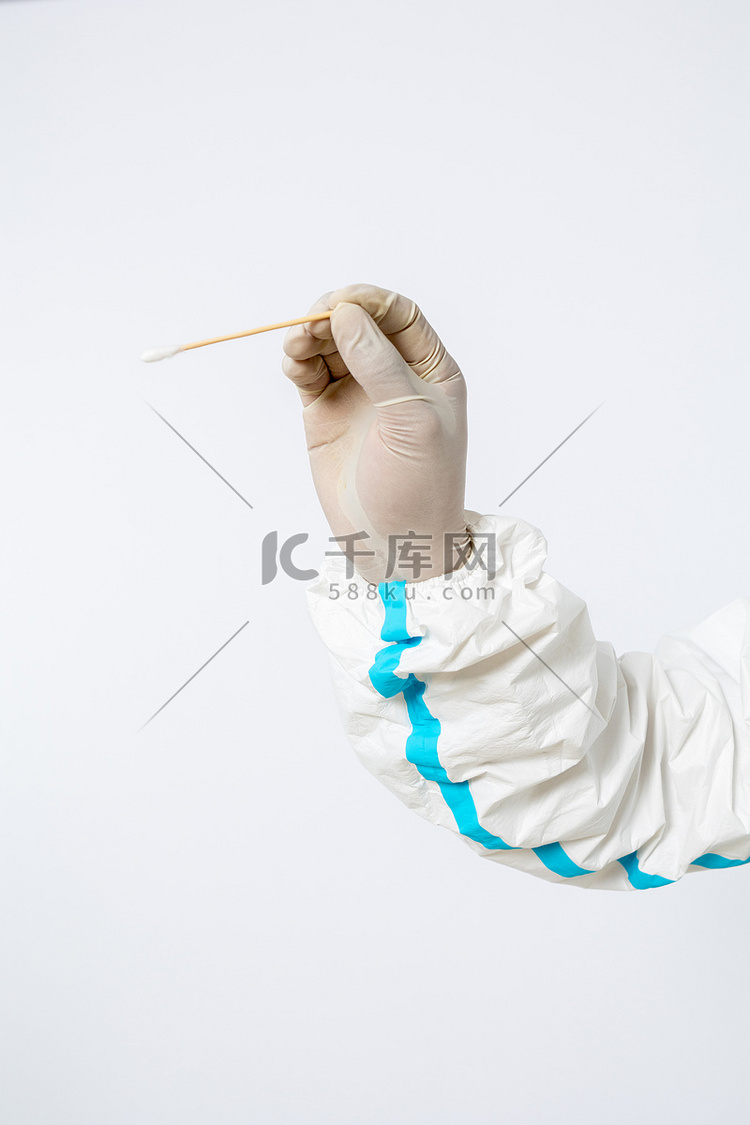 防疫疫情医生棚拍核酸检测棉签摄
