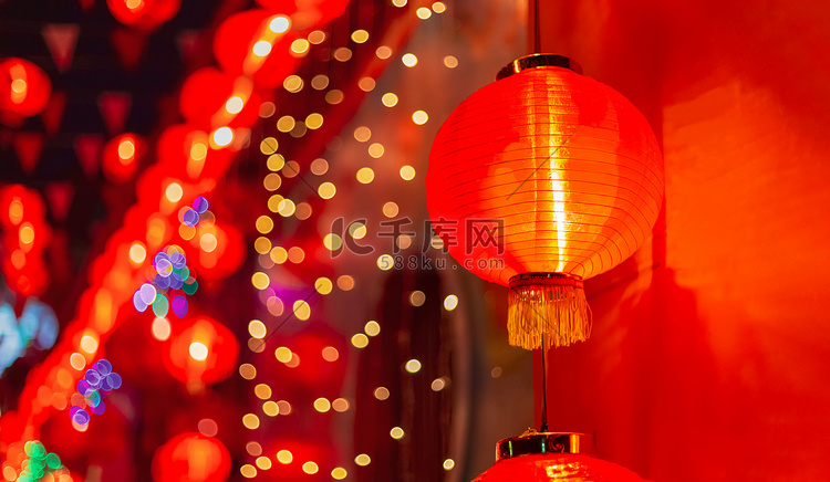 唐人街的中国新年灯笼.
