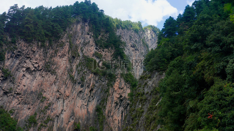 航拍壮观大峡谷大山祖国风光