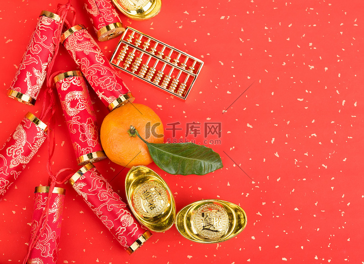 中国新年装饰品--金锭、橙子、
