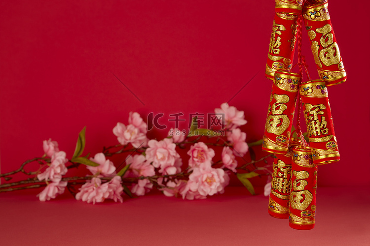 来源：优习网庆祝中国新年或农历