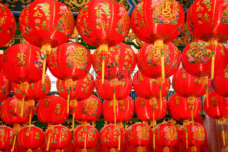 在中国农历新年春节期间红灯笼