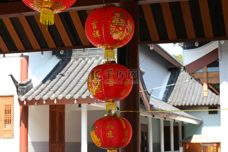明亮的红色中国灯笼，泰国，东南