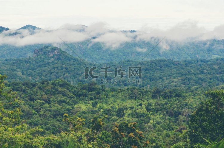 自然景观景观，泰国西部森林综合