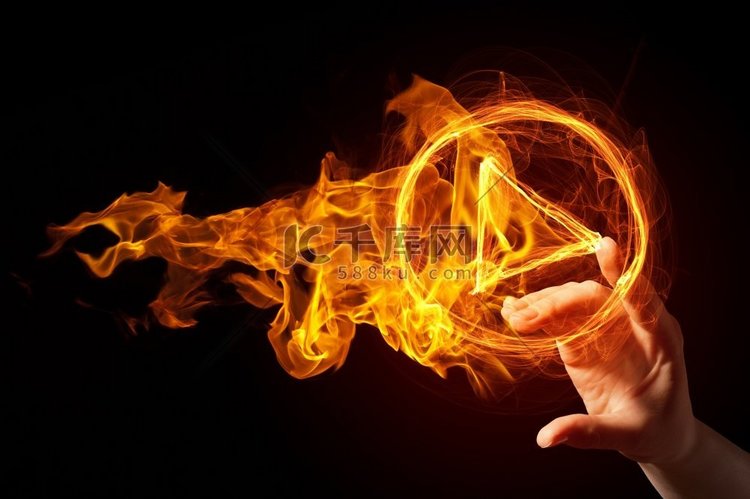 火力游戏图标。手指触摸发光的火