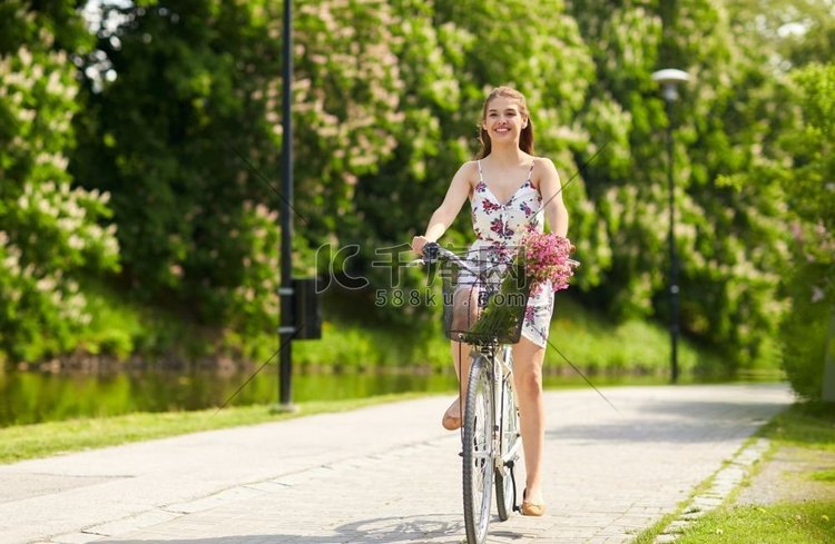 自行车、自行车、骑车、夏日