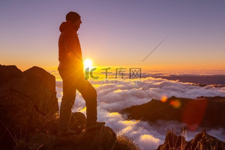 在葡萄牙马德拉岛徒步旅行