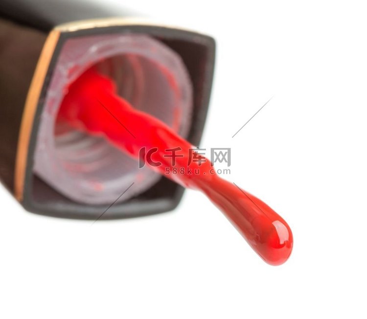 红色指甲油宏观观照