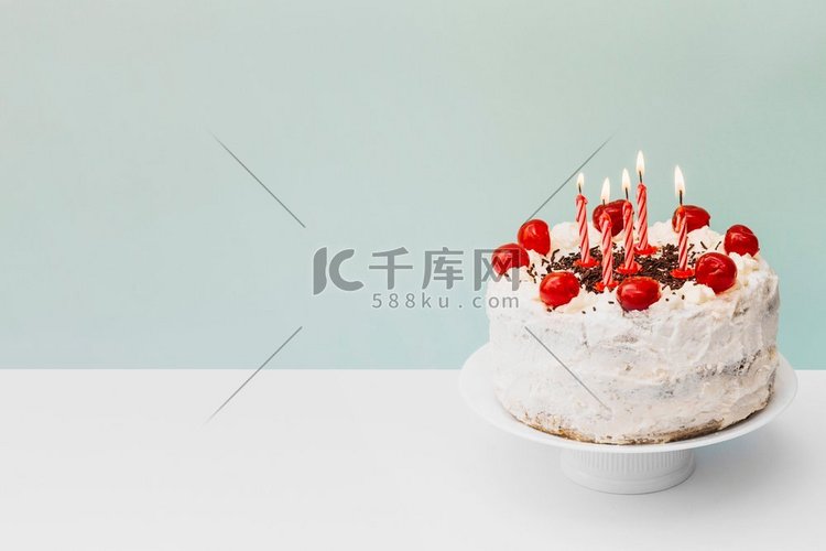 生日蛋糕蜡烛