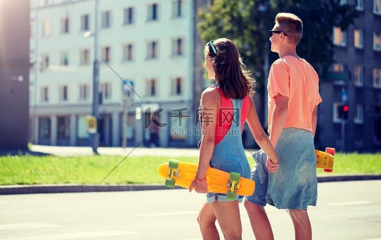 情侣，男孩，女孩，滑板