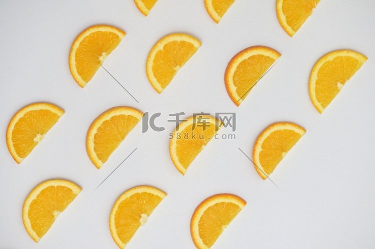 模式背景与橙色水果片