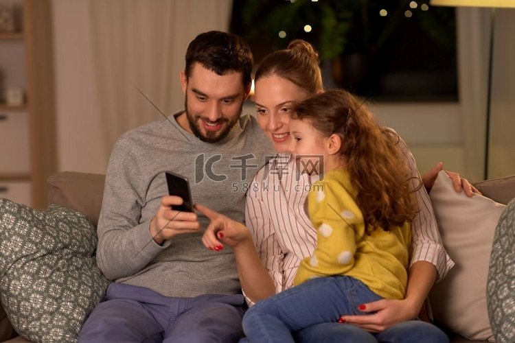  父亲，女儿，智能手机，家
