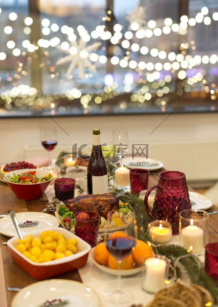 圣诞晚餐和饮食概念—食物和饮料