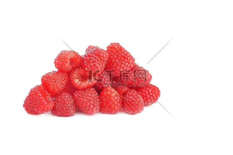 新鲜美味的红莓近距离观察