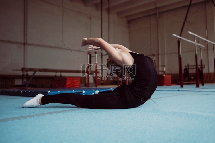 奥林匹克运动会女子侧击体操训练