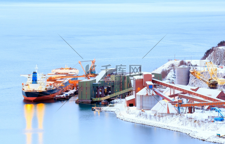挪威纳尔维克铁矿工厂造船厂装卸
