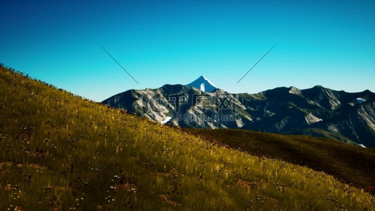 阿尔卑斯山的高山景观全景
