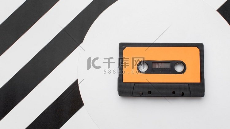 老式盒式磁带现代背景