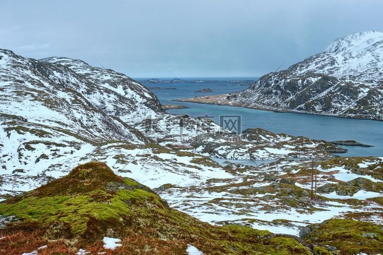 挪威罗福腾群岛，冬天的挪威峡湾