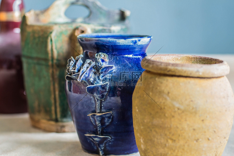 陶瓷花瓶 