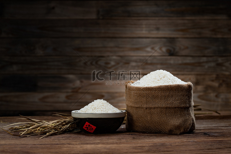 一碗大米和一袋大米